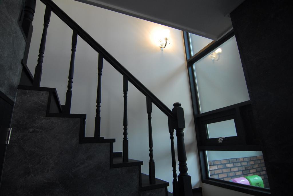 Dynamic Guest house *