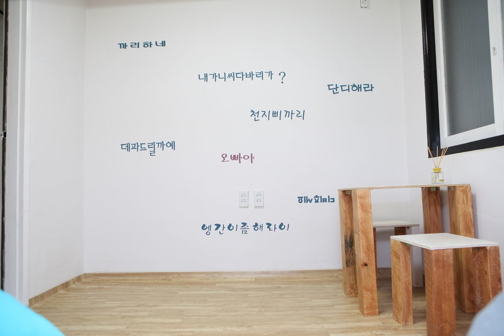 Vesta Hostel *