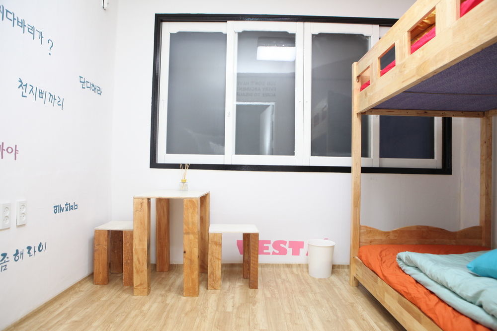 Vesta Hostel Busan