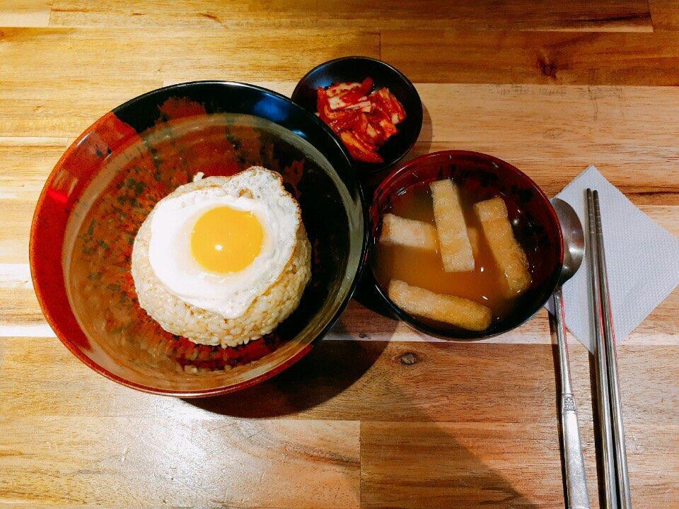 Check And Out & Pub Hostel Busan