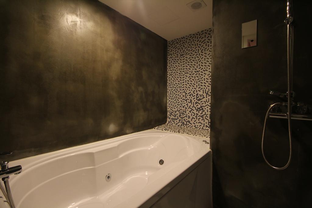 Motel Yaja Lotte Department Store Busan