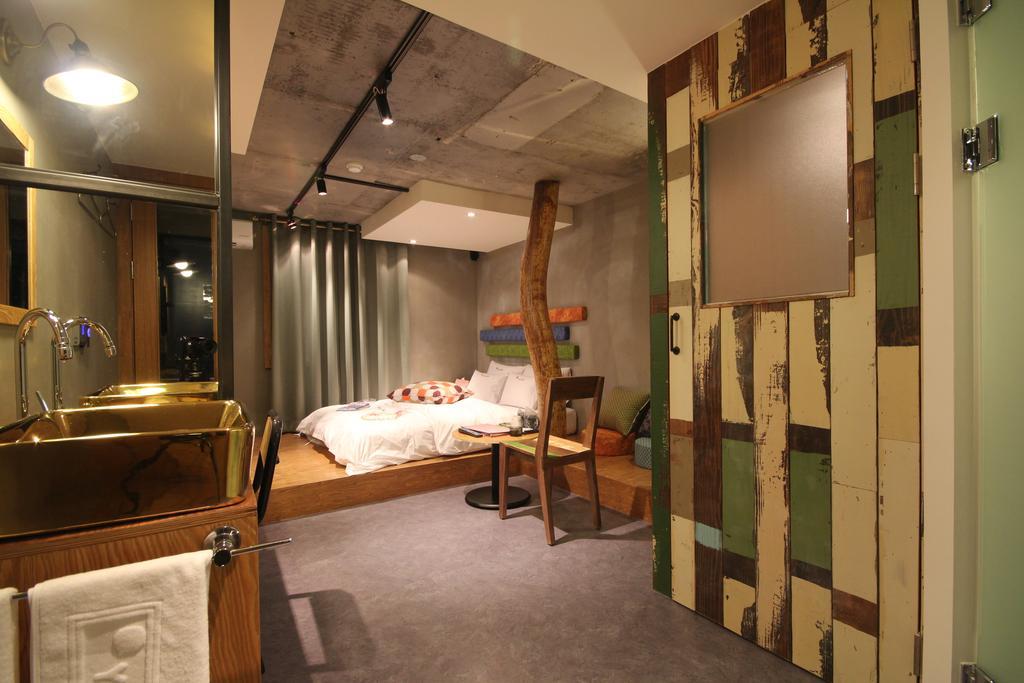 Motel Yaja Lotte Department Store 2*
