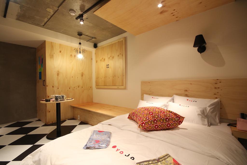 Motel Yaja Lotte Department Store Busan