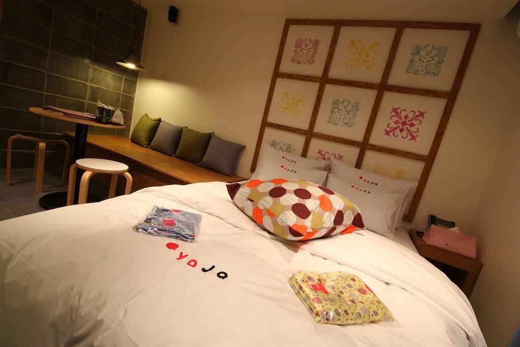 Motel Yaja Lotte Department Store Busan