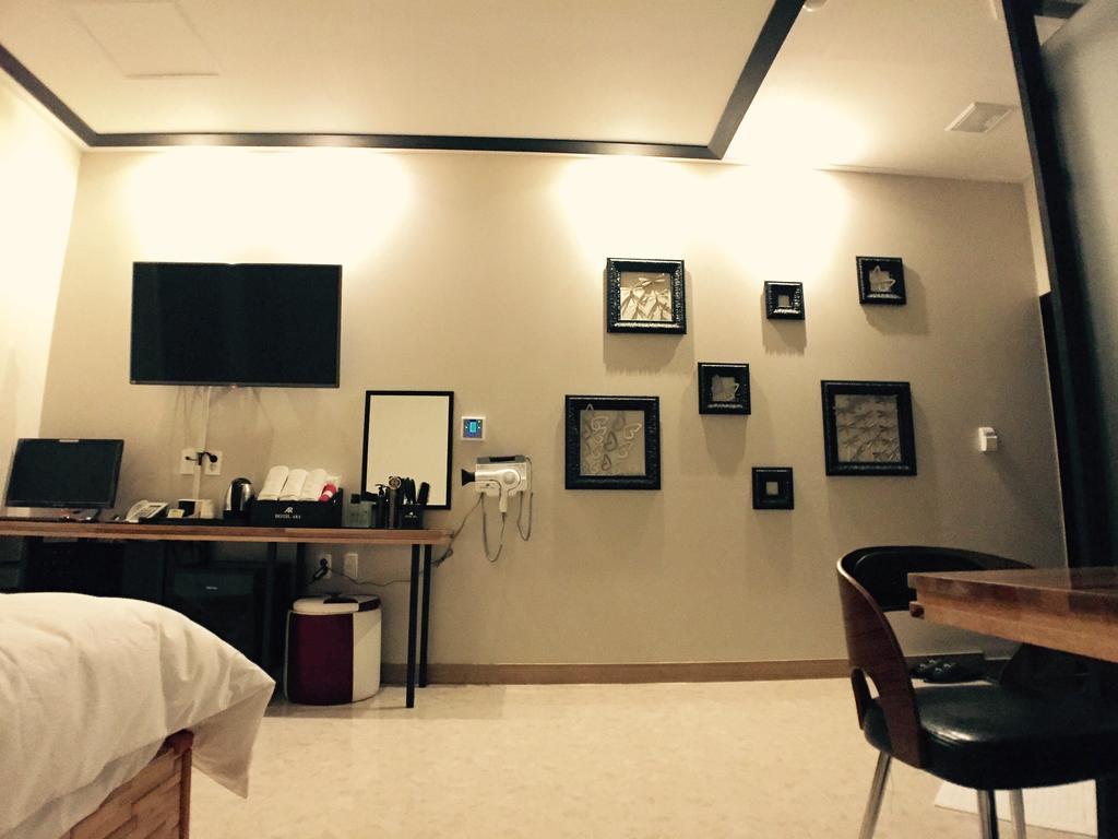 Ara Hotel 2*