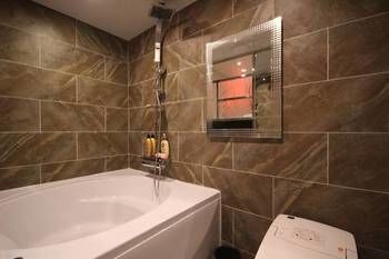 Hotel Seven 2*