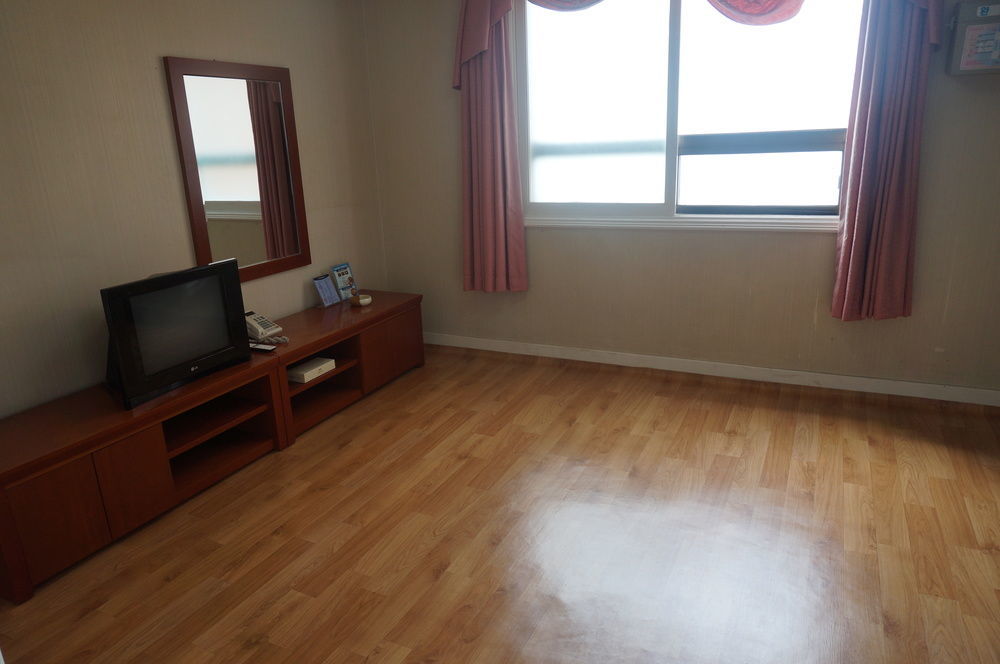 Glory Haeundae Hotel 3*
