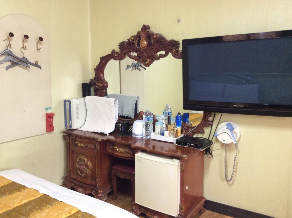 Jang Motel 2*