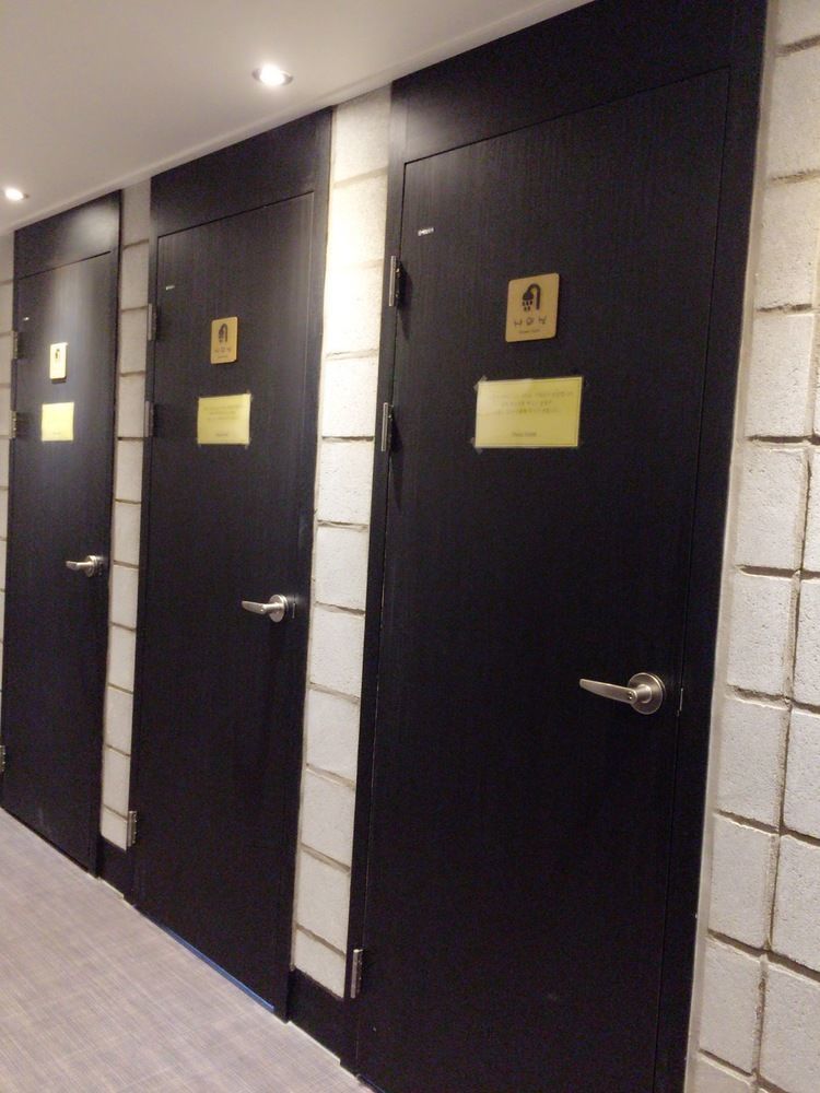 Mozzihostel Busan Station Hostel