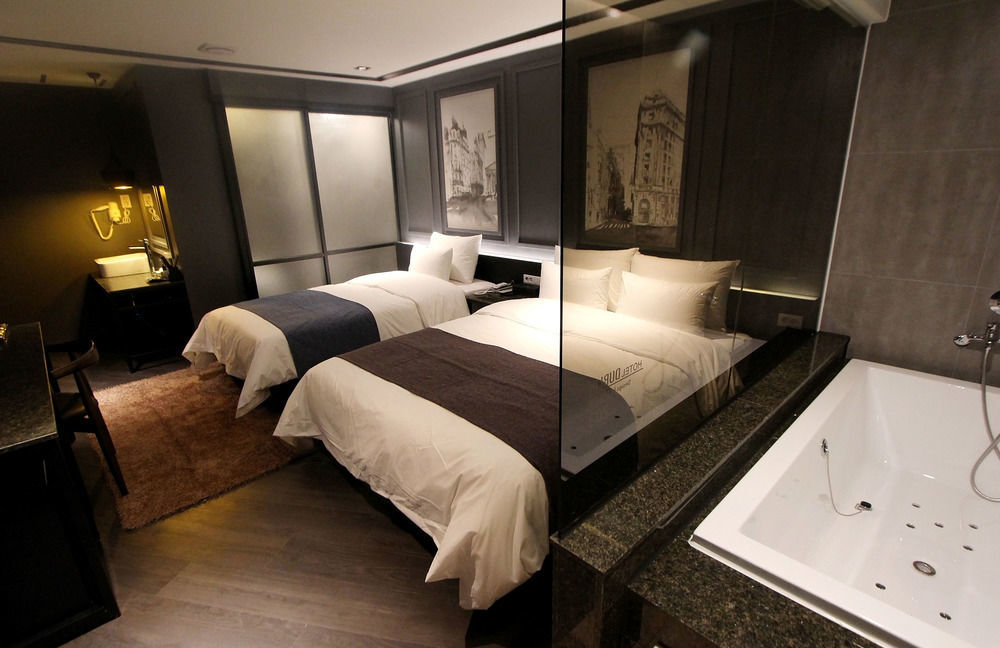 Dublin 3* Busan