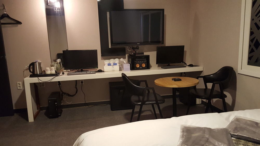 Motel Gem Busan