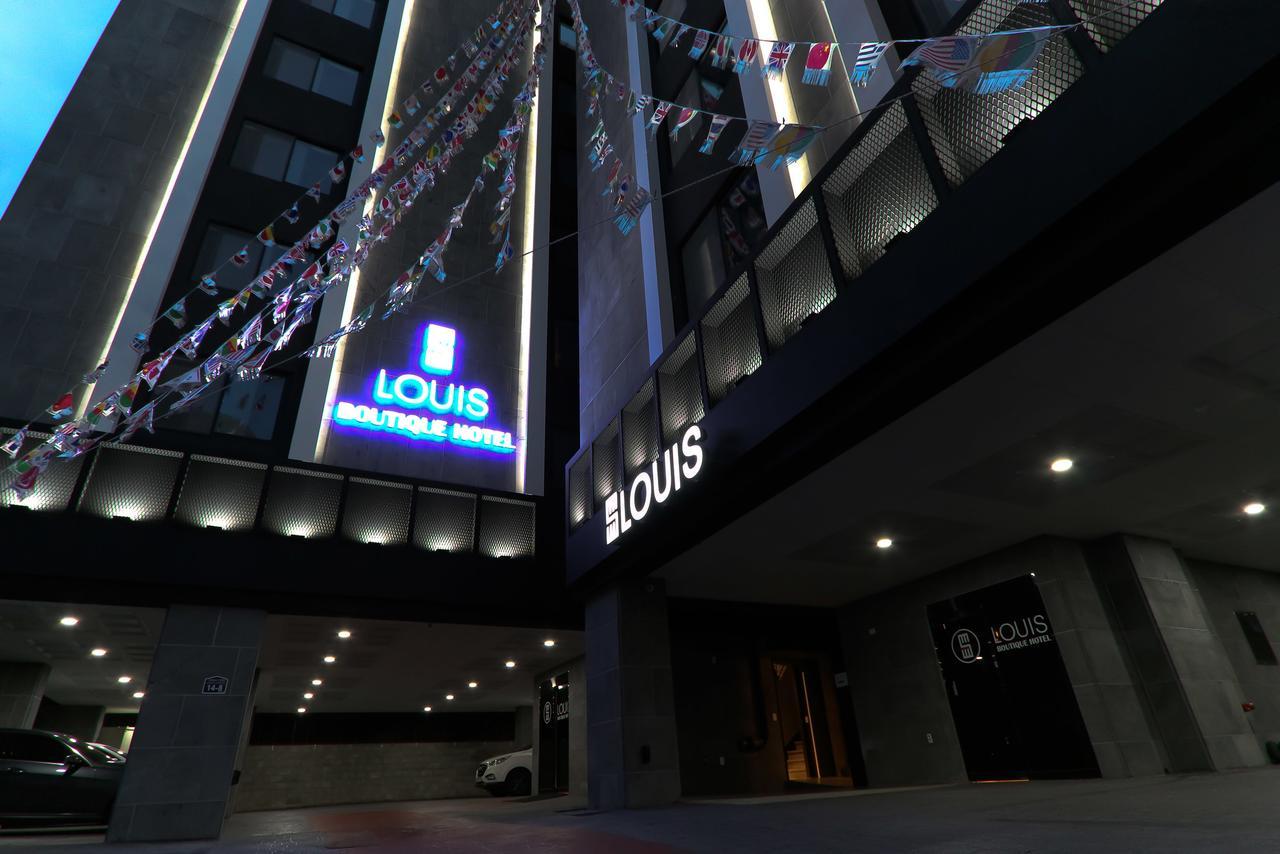 Louis Busan