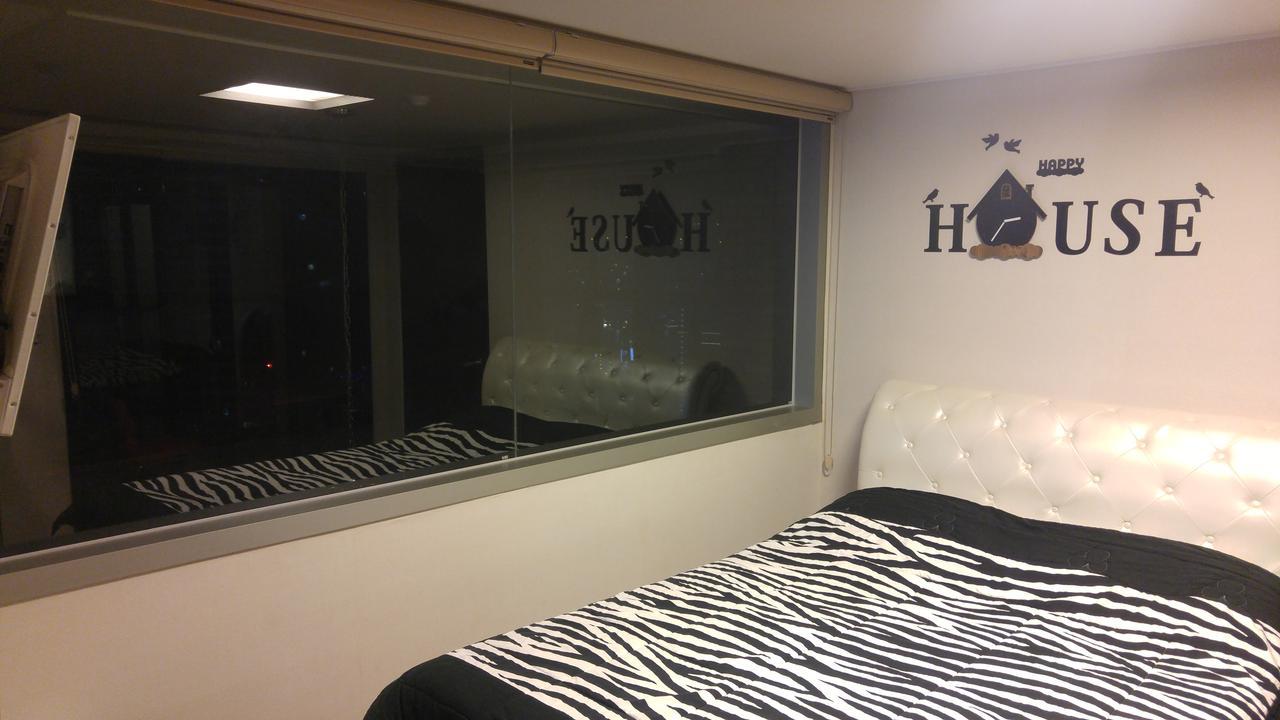 Dynamic Guest house *