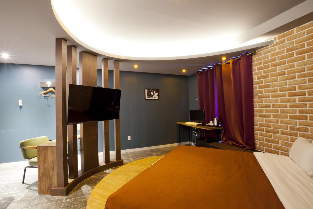Hotel 109 3*