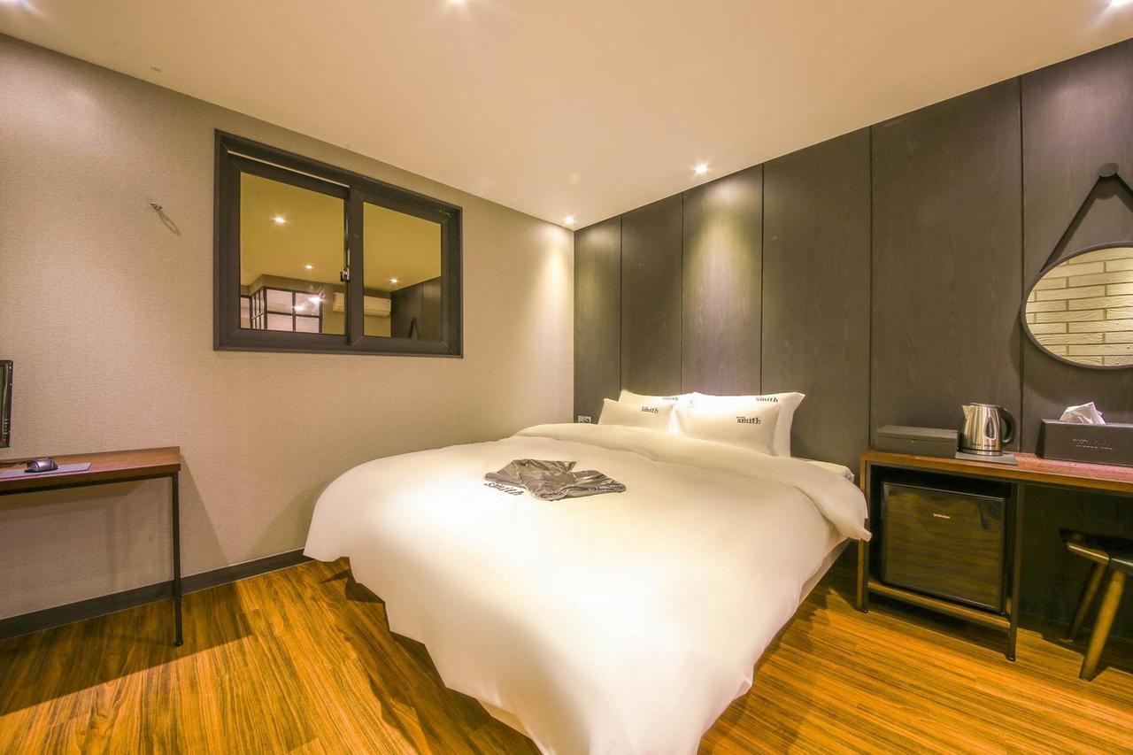 Smith Motel 2*