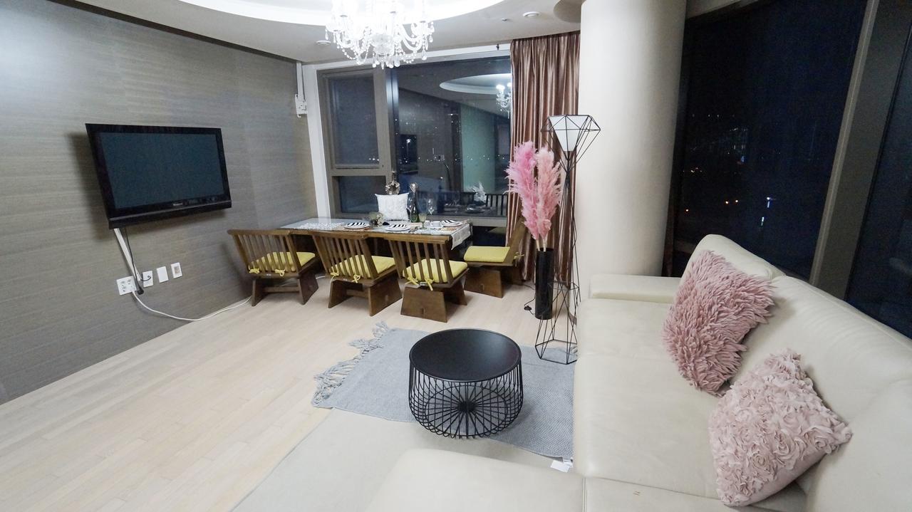 Haeundae Centum Luxury * Busan