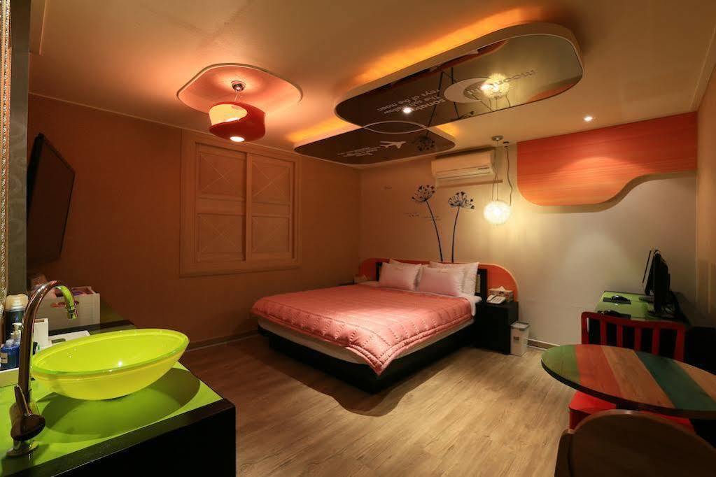 Motel Bricks Haeundae