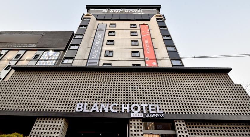 Blanc Business 2*