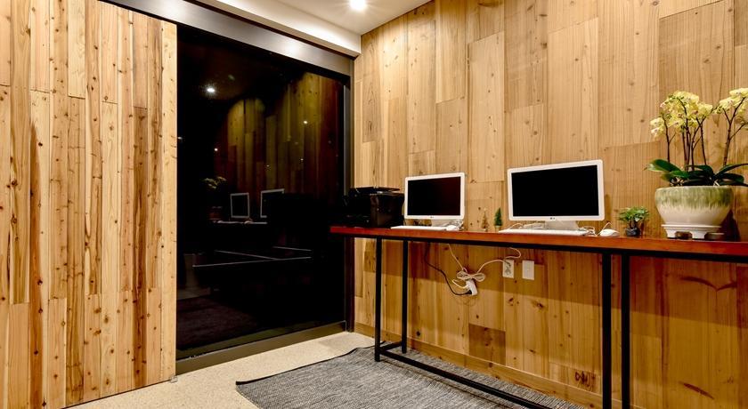Motel Blanc Business 2*