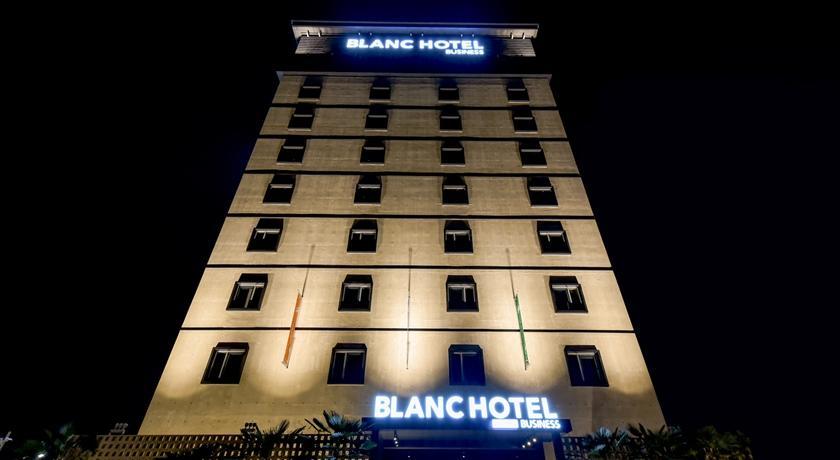 Motel Blanc Business