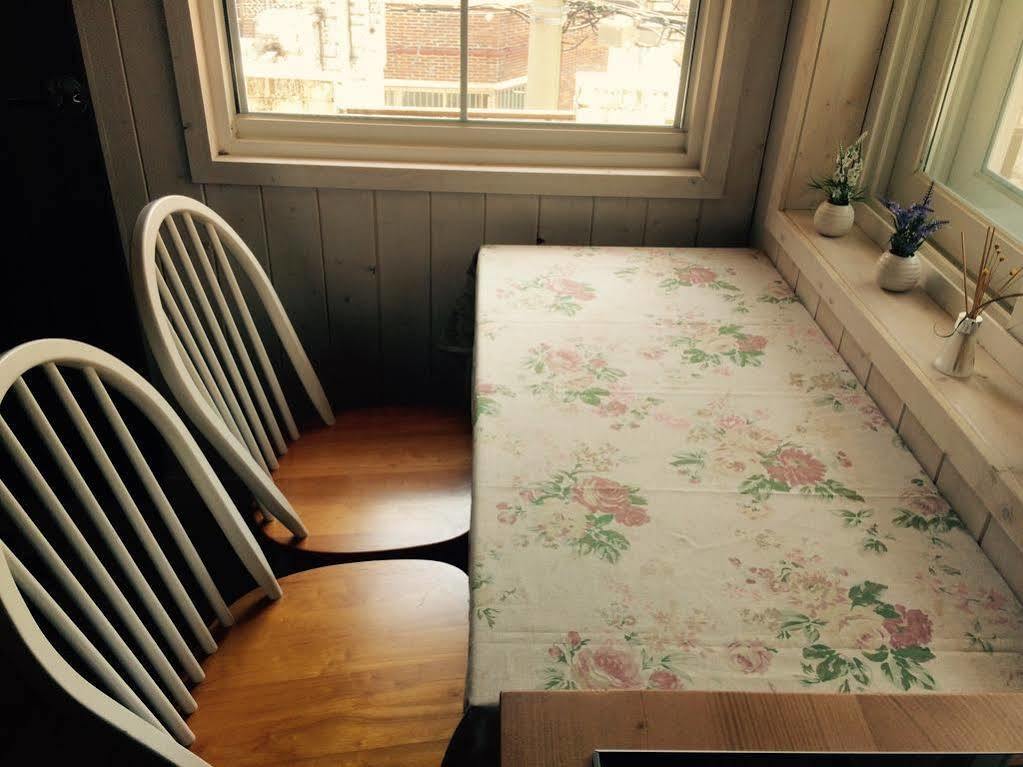 White Island Bed & Breakfast Busan