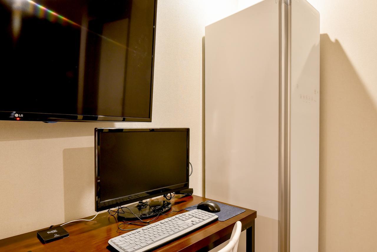 Blanc Business 2*