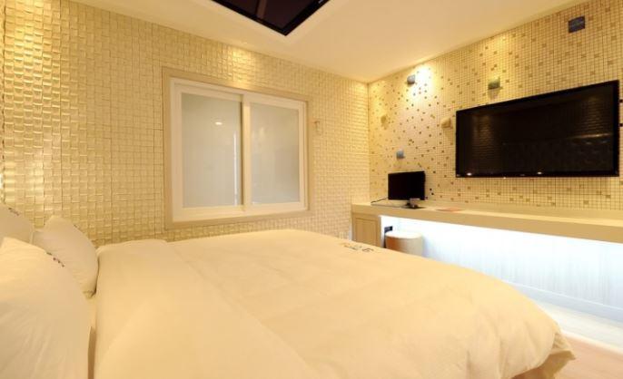 Songjeong 369 Motel Busan