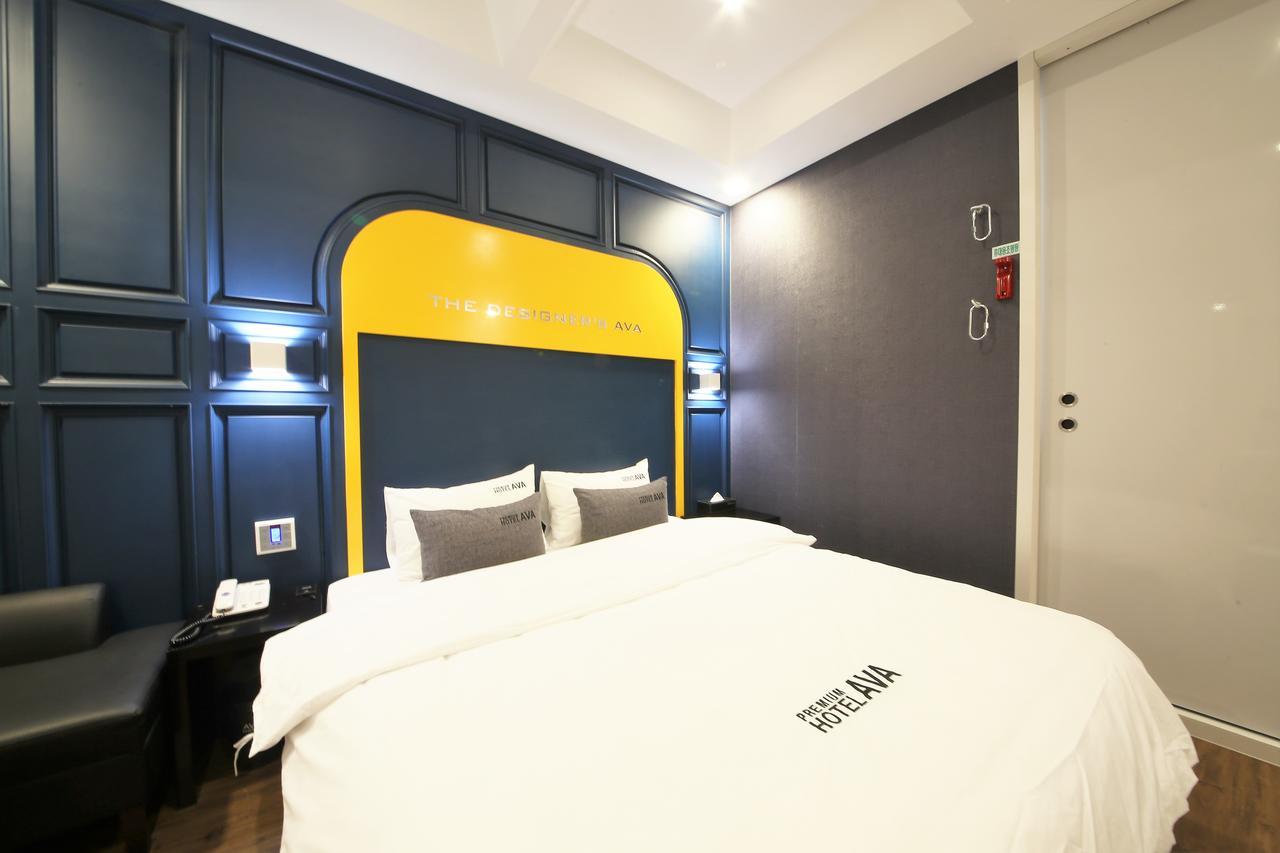 Premium Ava Hotel 2*