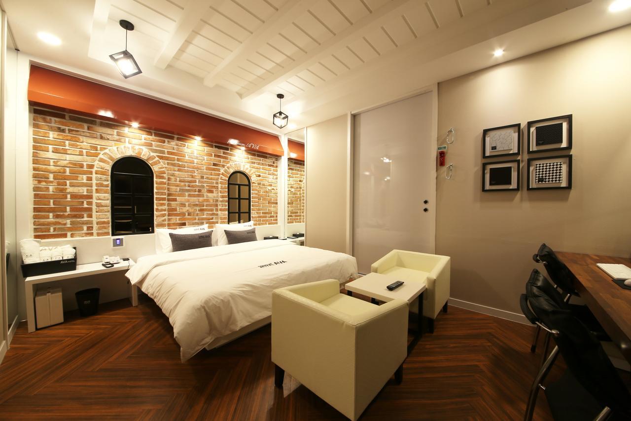 Premium Ava Hotel 2*