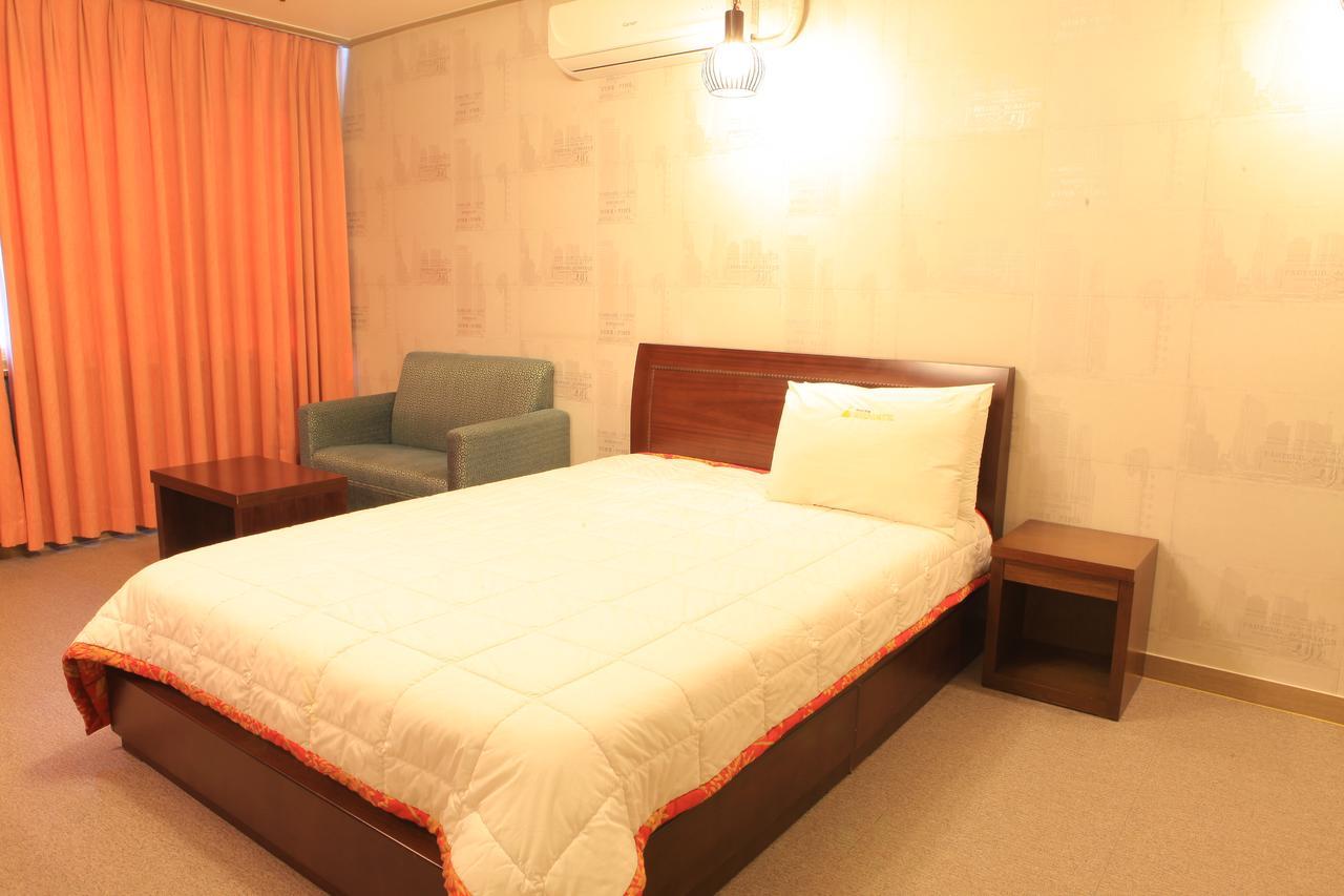 Marina Station Motel 2*
