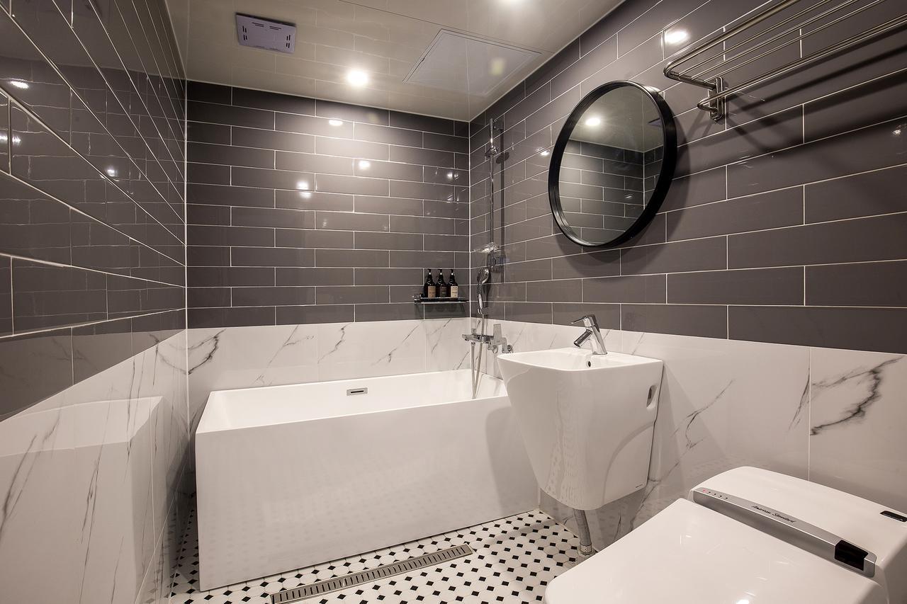 Brown-dot Choeup Hotel 2*