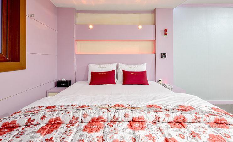 Click 21 Motel Busan