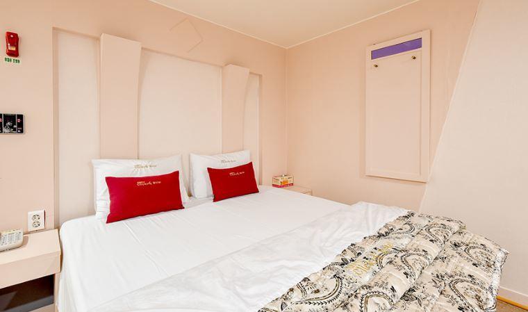 Click 21 Motel Busan