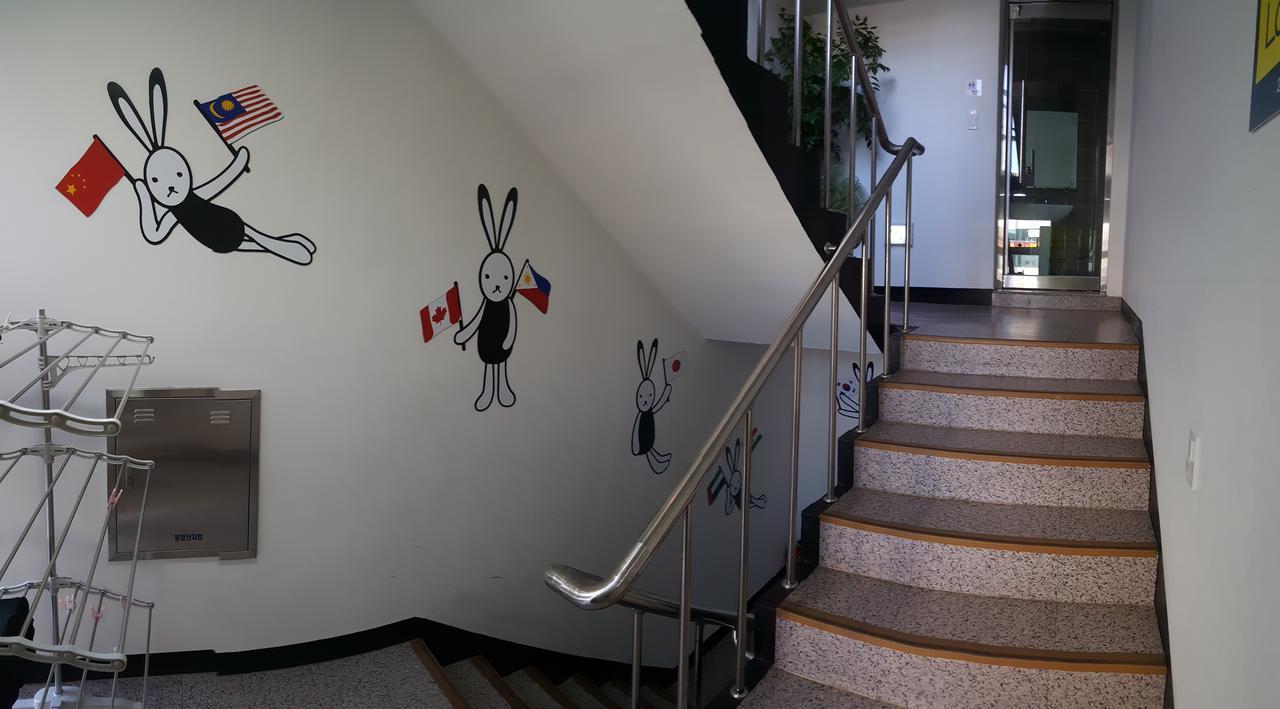 24 Nampo Station Guest house