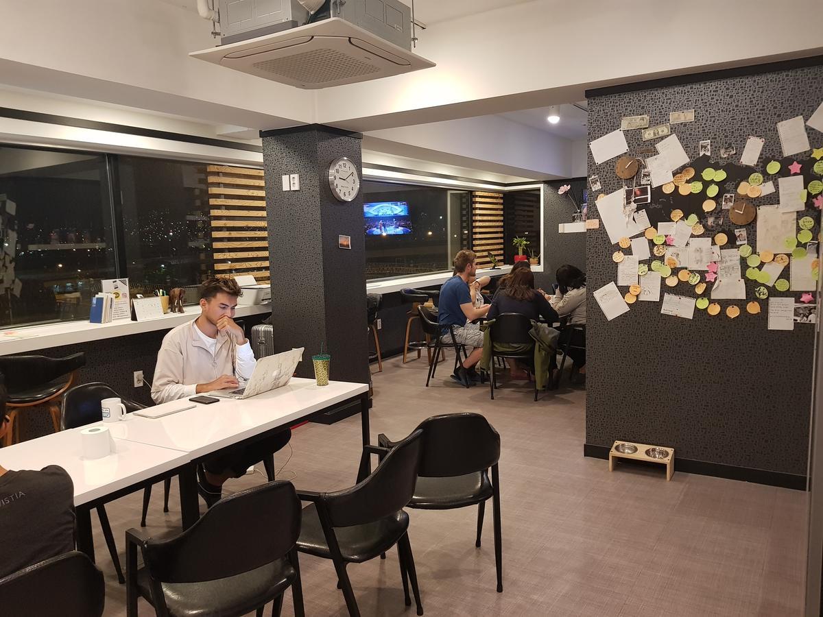 Hostel Mozzihostel Busan Station