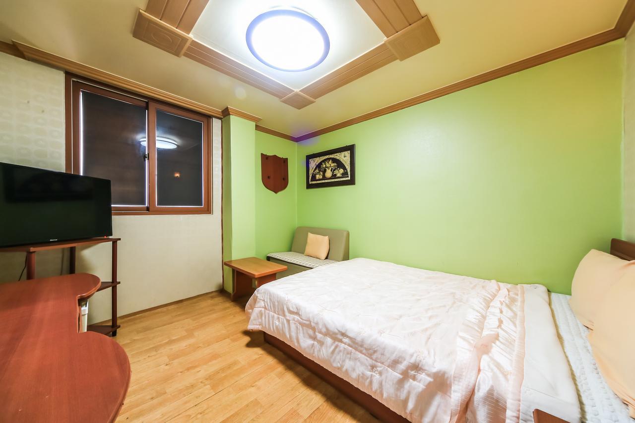 Nampo One Motel Busan