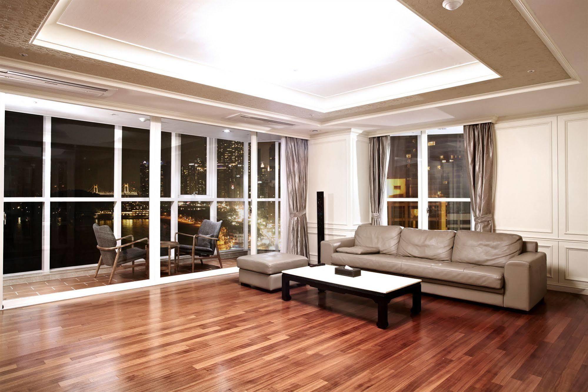 Pale De Cz Lct House Apartment Busan
