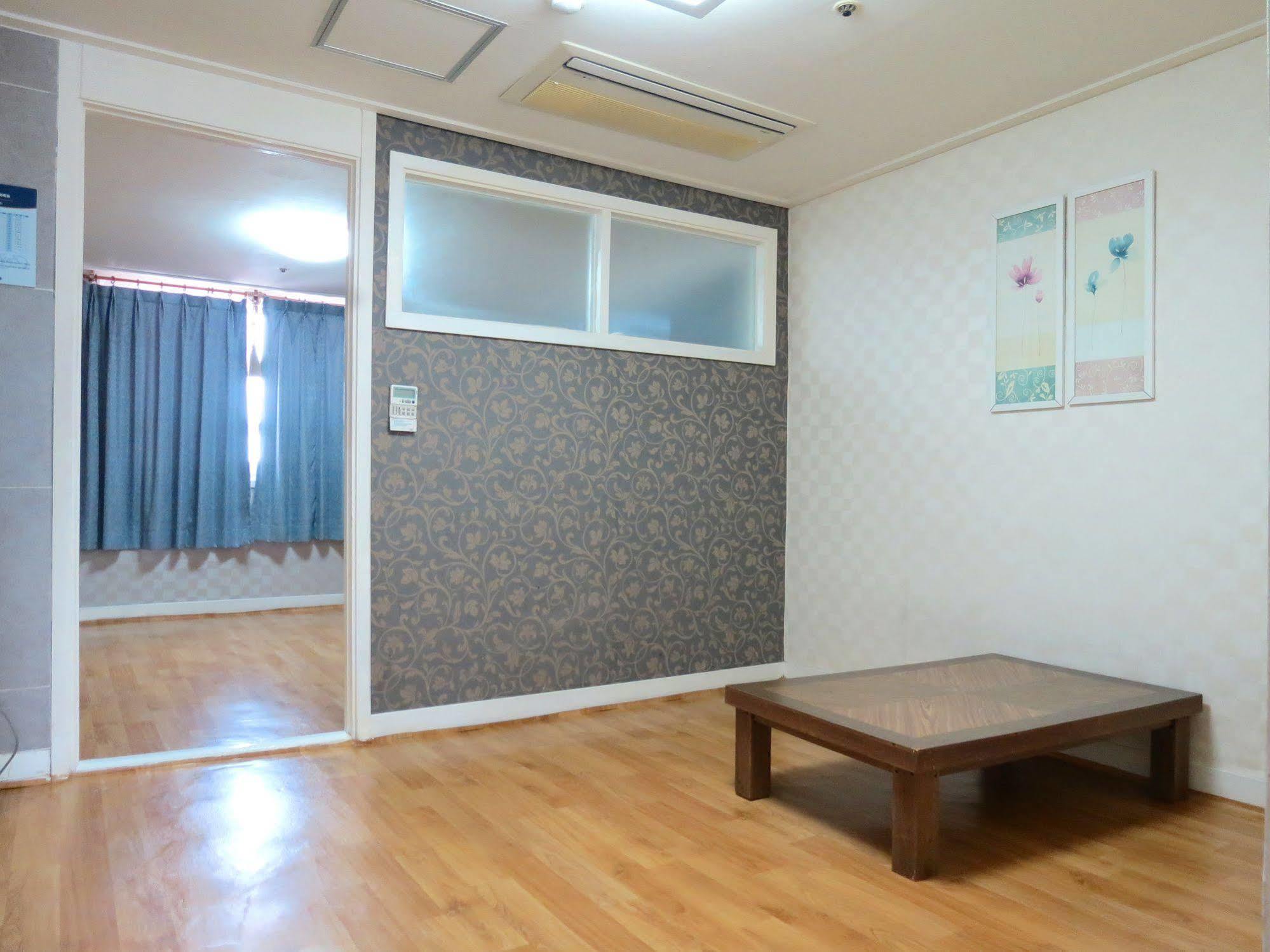 Glory Haeundae Hotel 3*