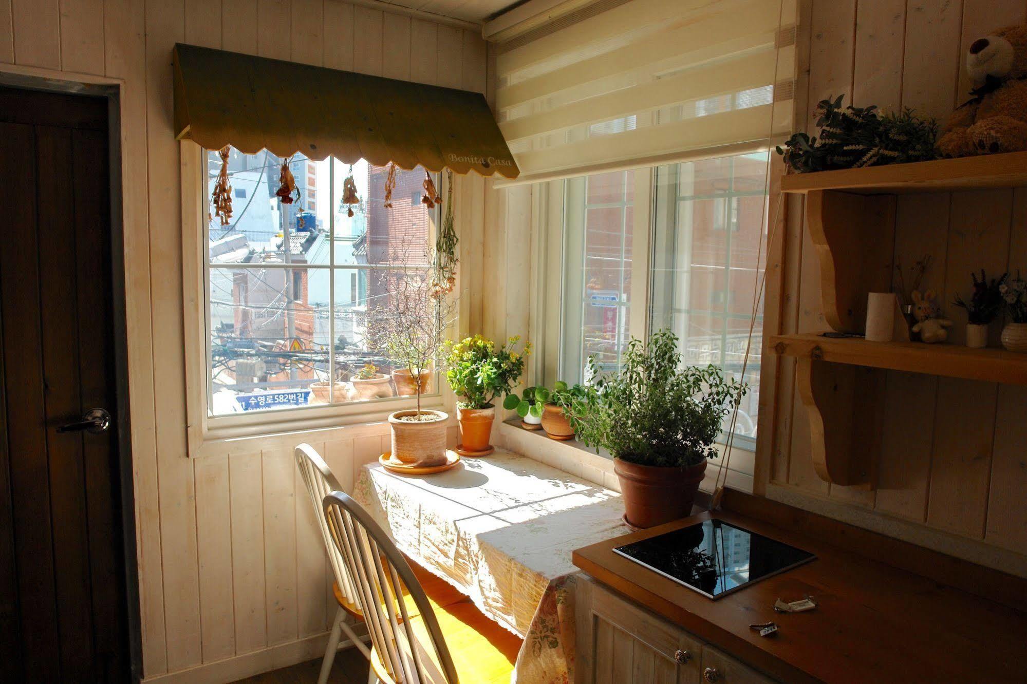 Hostel White Island Bed & Breakfast Busan