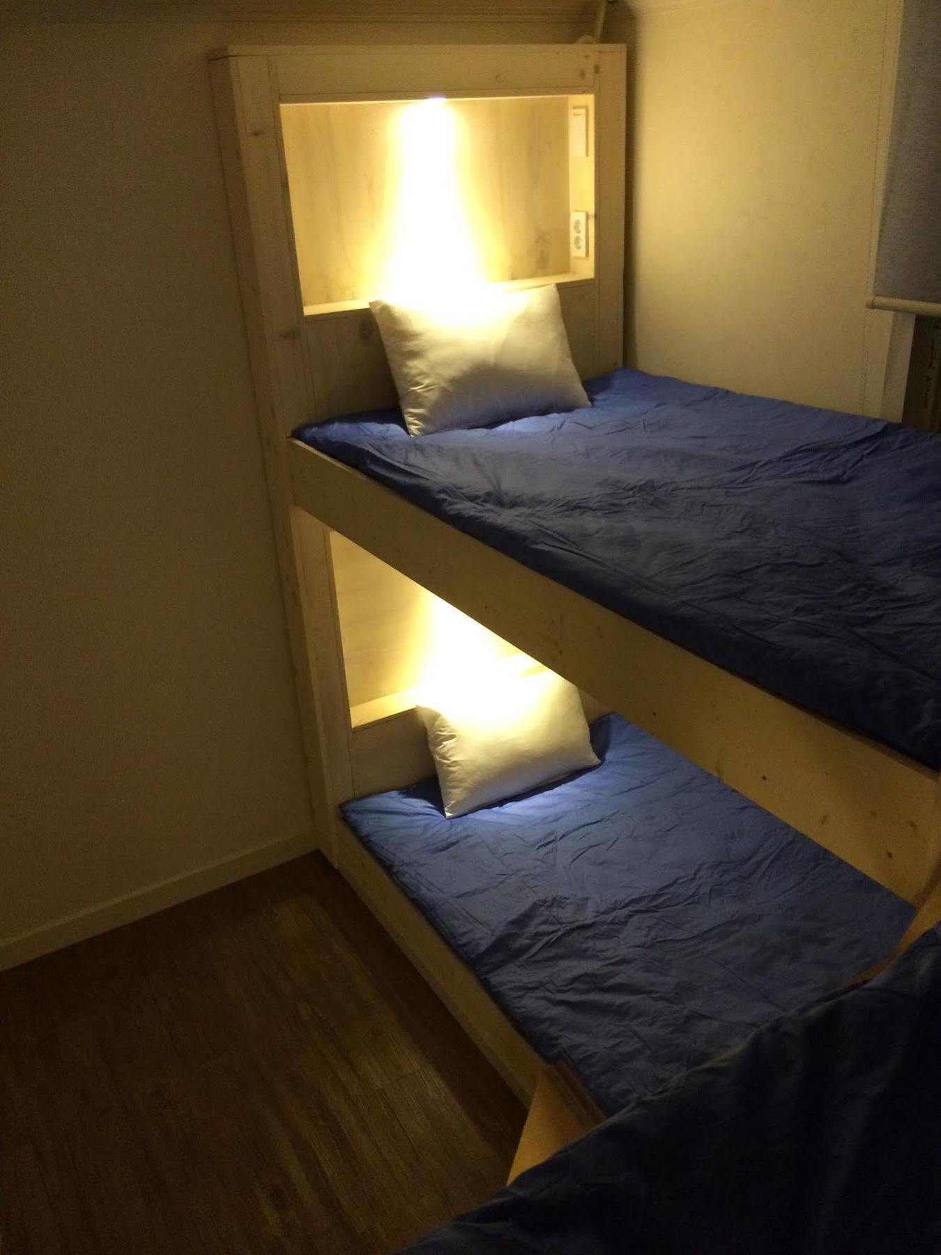 Hostel White Island Bed & Breakfast