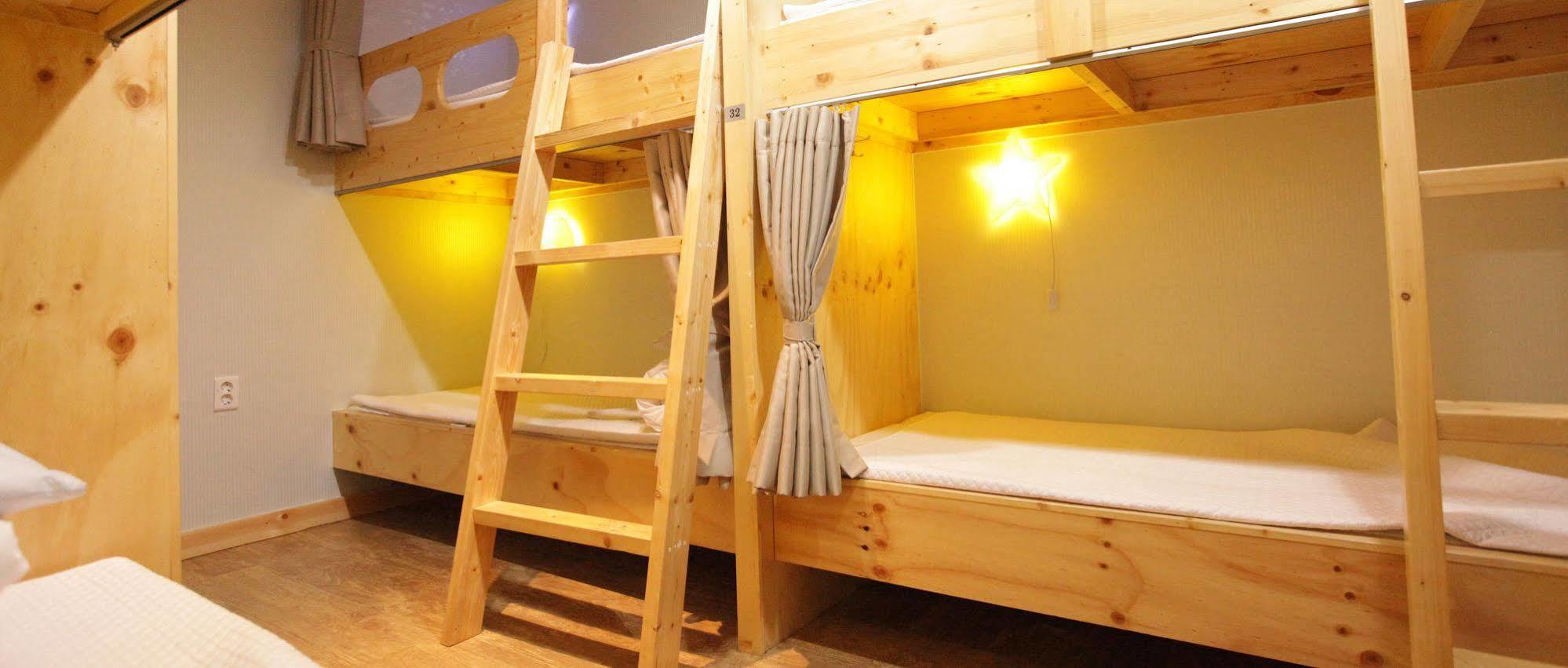 Hostel Hi