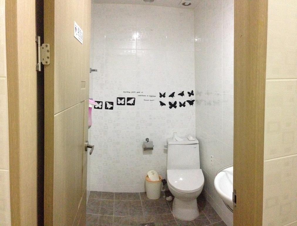 Champ Apartment Busan