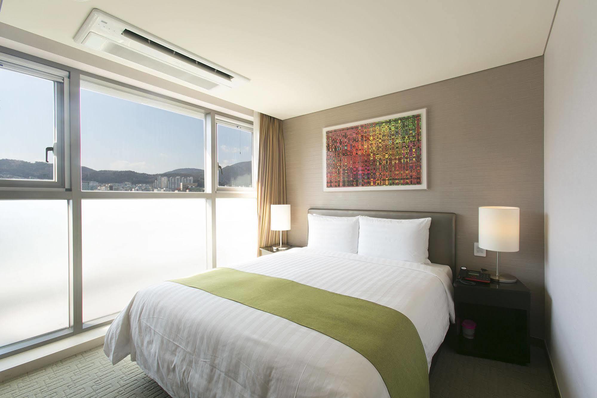 Aventree Hotel 3*
