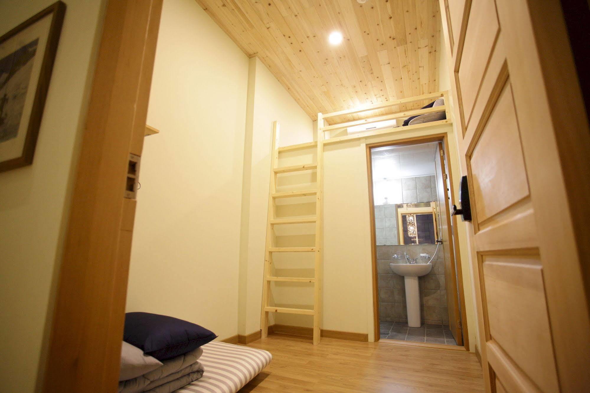 Kidari Hotel 2*