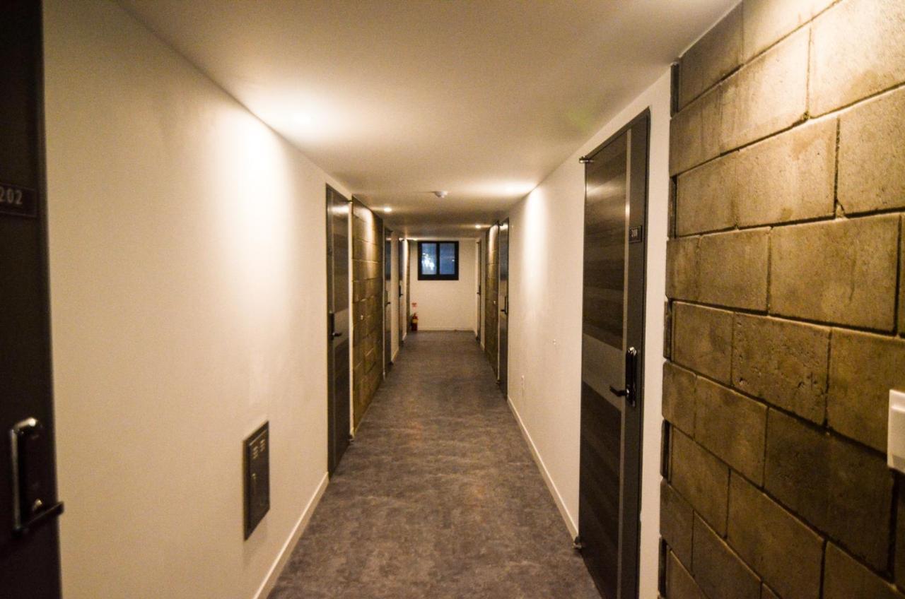 Guest house One Way
