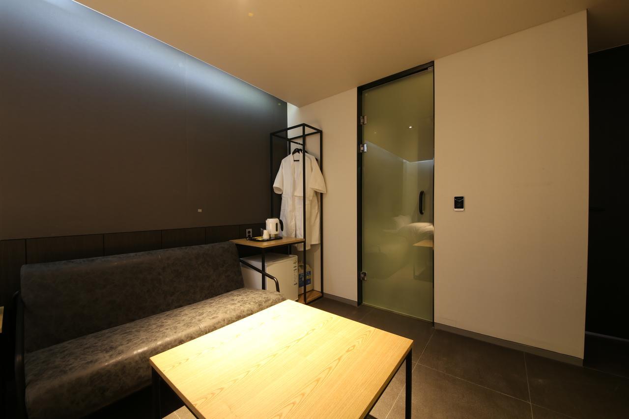 Yeoubi Songjeong Hotel 2*