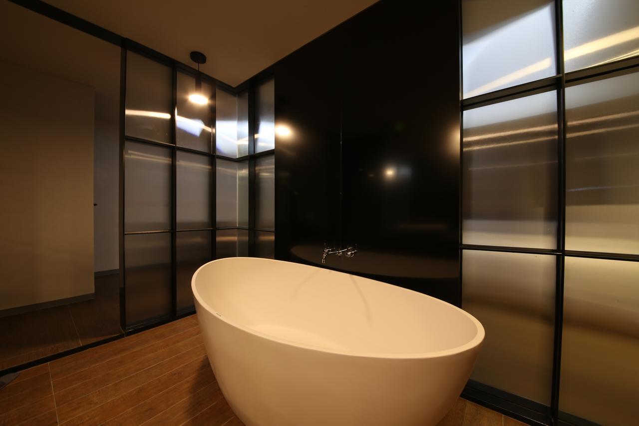 Yeoubi Songjeong Hotel