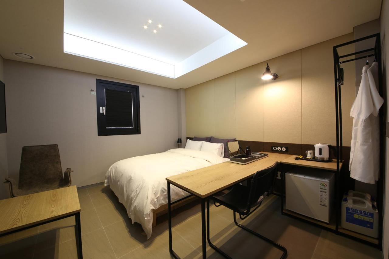 Hotel Yeoubi Songjeong Busan