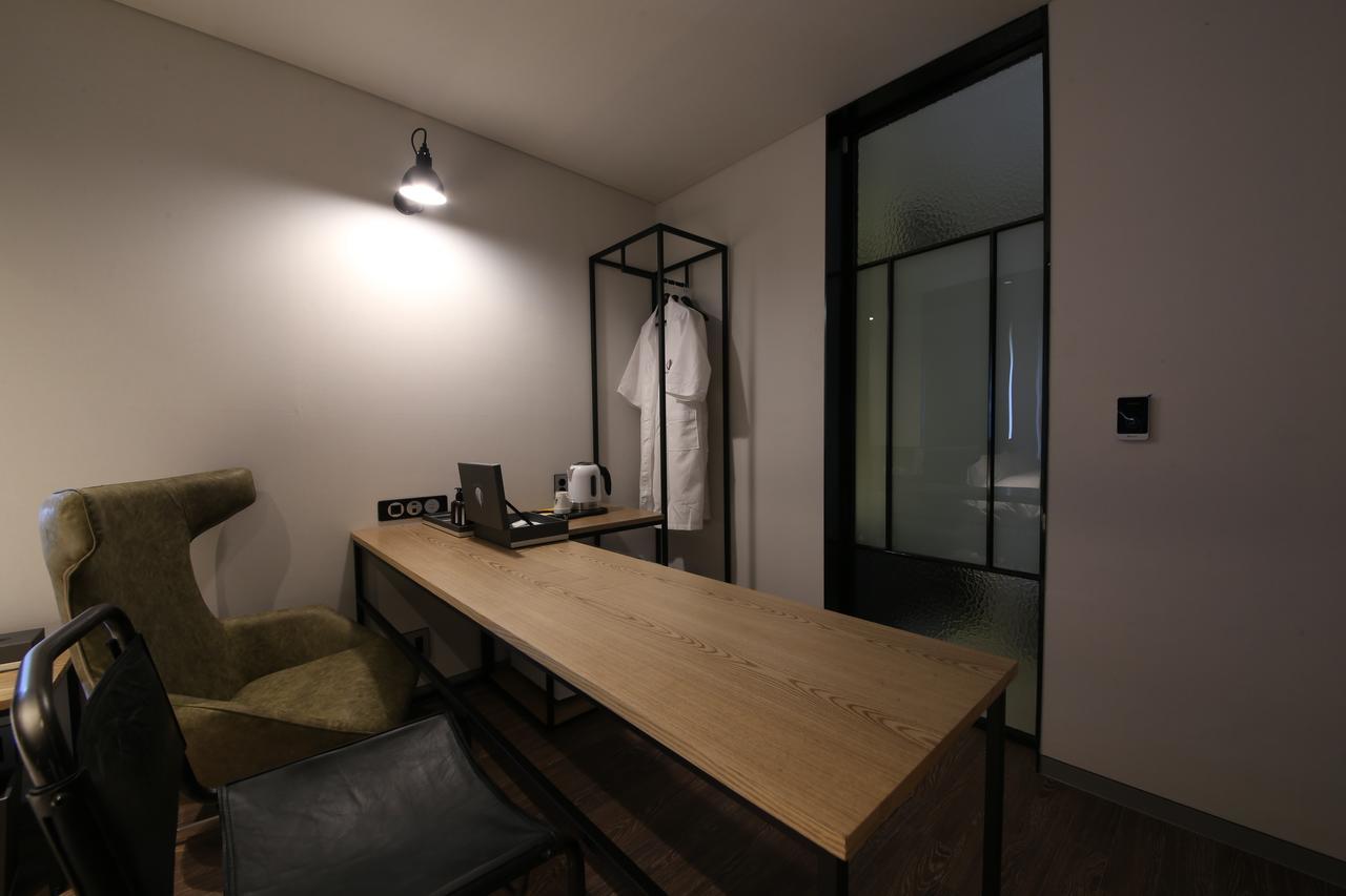 Yeoubi Songjeong Hotel 2*