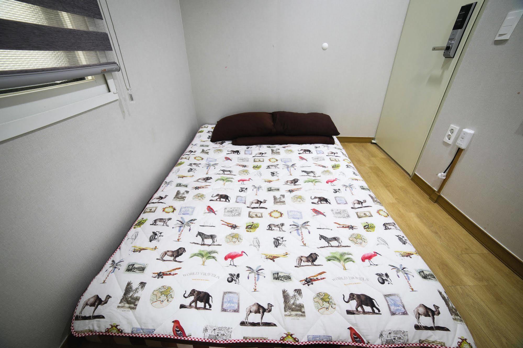 Sopoong Hostel